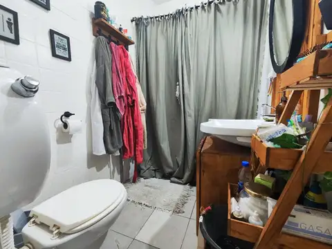Casa-DOBLE VIVIENDA+ESPACIO PROFESIONAL-Temperley