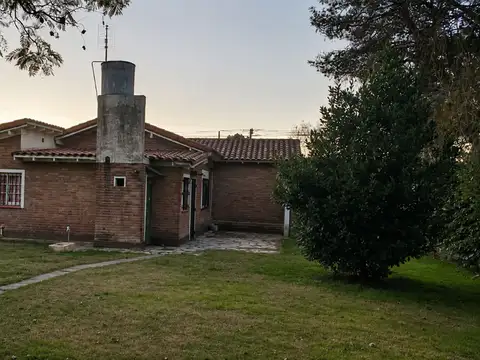 Casa en Venta con 1 cochera