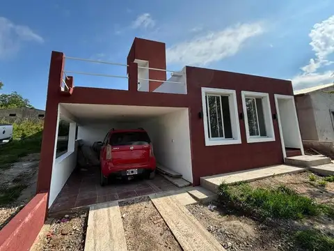 Casa en Venta con 1 cochera