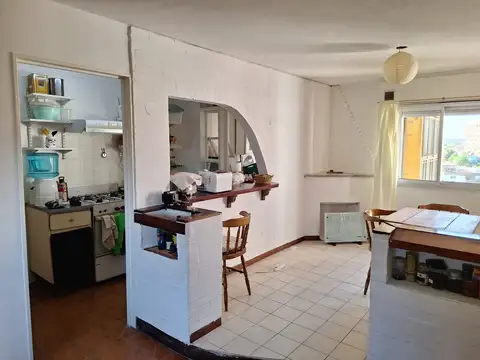 DEPARTAMENTO 4 AMB EN BARRIO COPELLO DE LUGANO