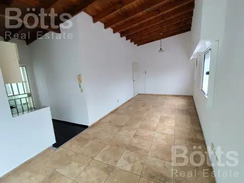 Depto Tipo Casa en Venta de 1 dormitorio