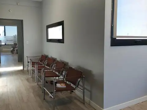 OFICINA EN ALQUILER EN NUÑEZ - 60 M2 AV CABILDO