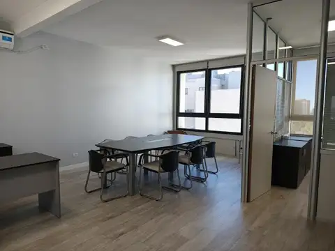 OFICINA EN ALQUILER EN NUÑEZ - 60 M2 AV CABILDO