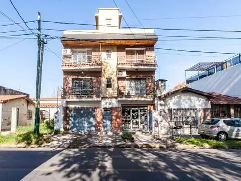 Venta depto 3 Amb con balcón y terraza propia