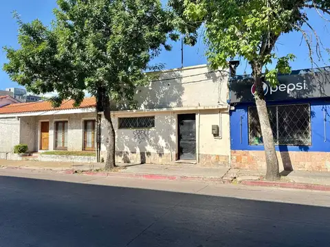 Local en Alquiler 76 años