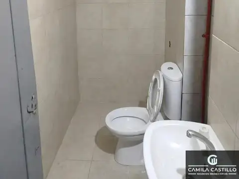 Galpon en Alquiler en San Cristóbal, $ 3.800.000