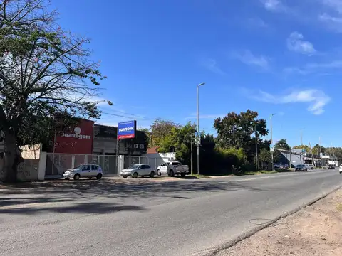 Local en Alquiler en Villa de Mayo, USD 4.750