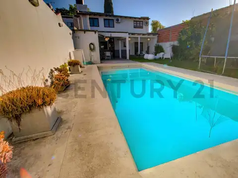 Casa en Venta en Manuel B Gonnet, USD 180.000