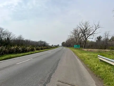 Venta Campo 4 Hectáreas KM 86 - Ruta 7 – Luján –