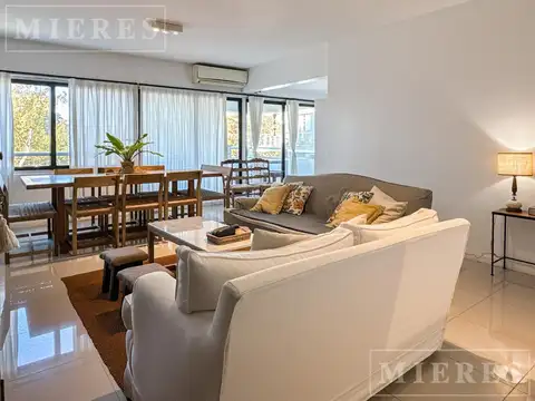 Departamento de 4 ambientes en alquiler en Tigre con vista al Río Luján