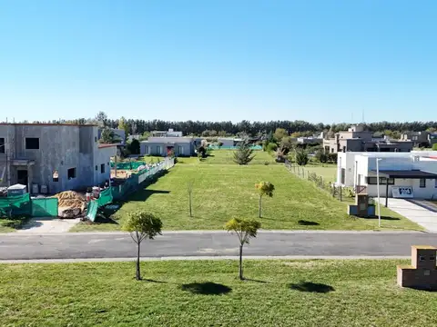 LOTE EN VENTA - MONET LOS CARDALES