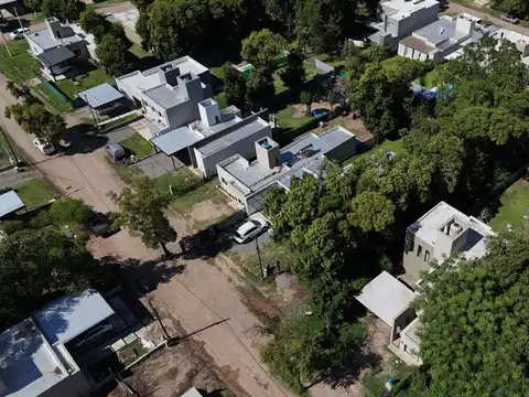 OPORTUNIDAD! LOTE VILLA CATALINA BARRIO CERRADO 400M2