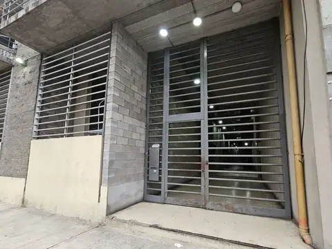 Departamento en Alquiler en Parque Patricios, $ 420.000