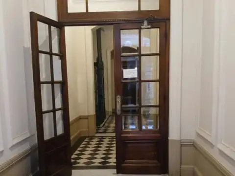 Avenida Montes De Oca 200, Piso PB