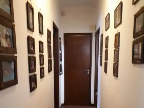 Casa en Venta en Barrio Malvinas, USD 195.000