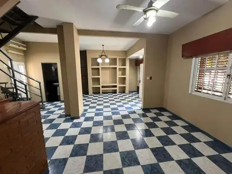 Casa en Venta en Caseros, USD 115.000