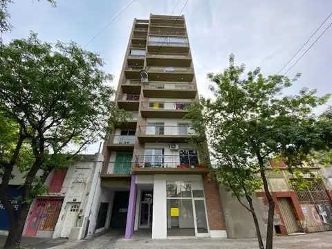 Cochera en Venta en España y Hospitales - Rosario