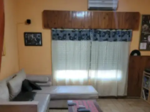 Casa en Venta en Ezeiza, USD 115.000