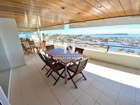 Departamento en Venta de 4 ambientes