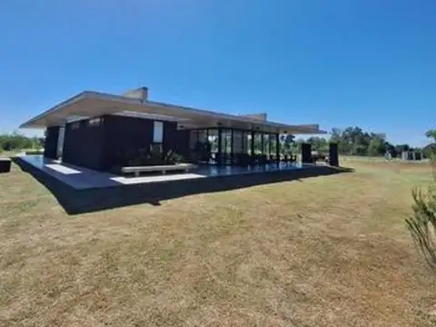 Terreno en Venta en Village Joven, USD 75.000