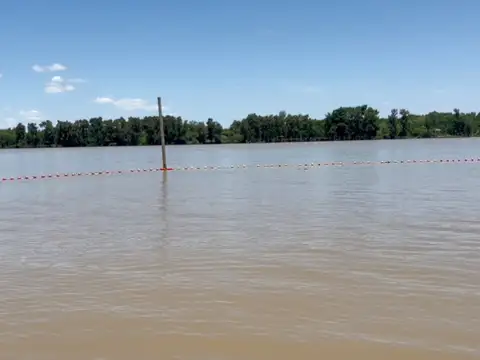 Islas De Arroyo Cuevas Grande Y Río Parana De Las Palmas, B1645 San Fernando 1600