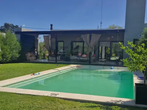 Casa de 2 Dormitorios en venta en Ignacio Correa