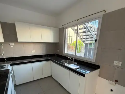 Departamento en Alquiler en Sección 9 Parque General San Martín, $ 550.000