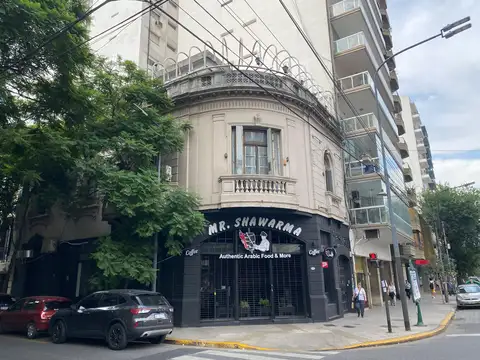 Local en venta en Caballito PETIT HOTEL EN ESQUINA - TRES PLANTAS 275 M2 CUBIERTOS - 315 M2 TOTALES