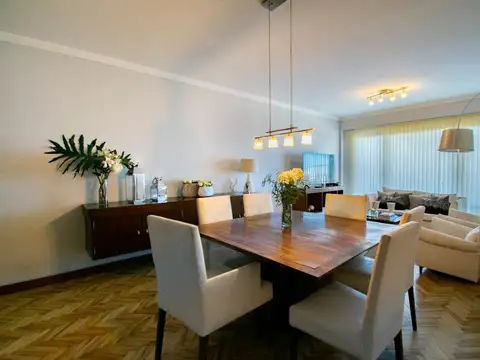 DEPARTAMENTO 3 DORMITORIOS CON COCH. EN VENTA
