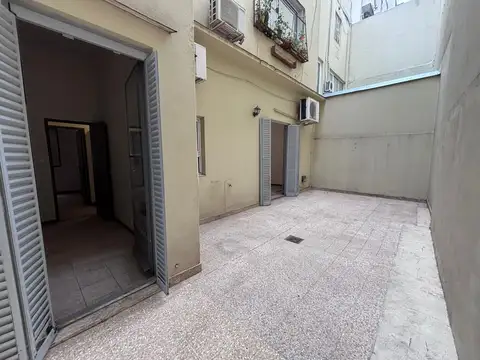 3 AMB AMPLIO CTFTE - TECHOS ALTOS - C/2 PATIOS
