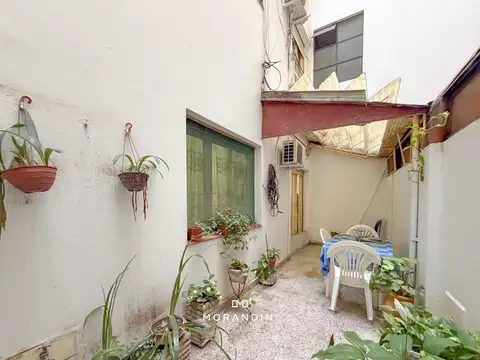 Departamento 3 ambientes con patio en Caballito