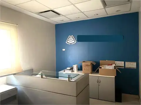 Oficina Monoambiente con 5 baños