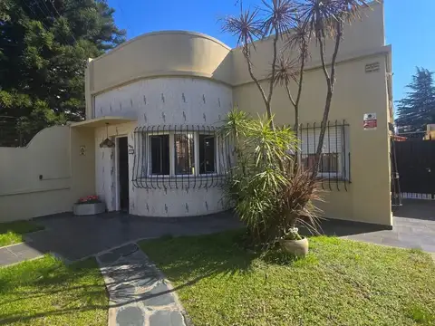 Casa en Venta en Monte Castro, USD 580.000