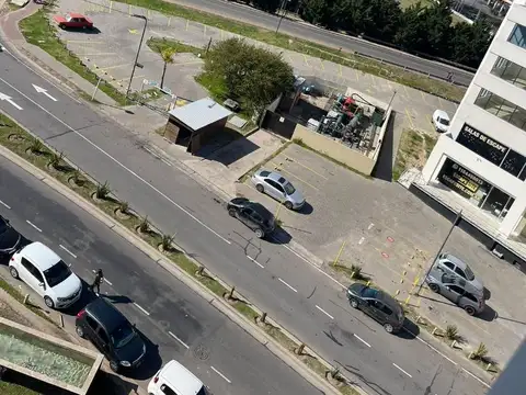 Av Del Puerto 219