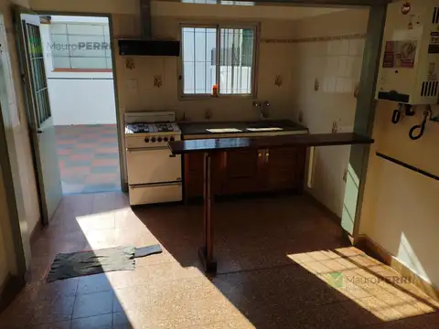 SE VENDE CASA MAS PATIO EN CALLE 524 ENTRE 117 Y 118 