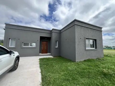 Casa en Venta en Barrio Santa Elisa, Pilar Del Este