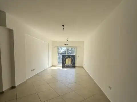 Departamento en Alquiler en Villa del Parque, $ 480.000