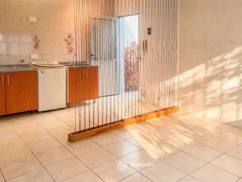 VENTA - Monoambiente en PH. Pasillo conformado por sólo dos unidades - Bella Vista - APTO CRÉDITO.