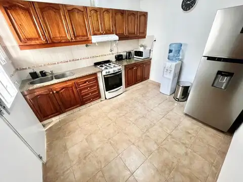 Casa 3 ambientes con 2 baños