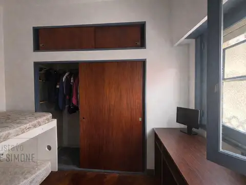 Depto Tipo Casa 4 ambientes con 2 baños