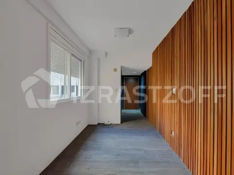 Marcelo Torcuato De Alvear 1300