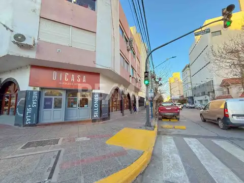 Alberdi y Santa Fé 300