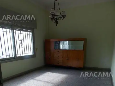 Local en Venta en Monte Grande, USD 160.000