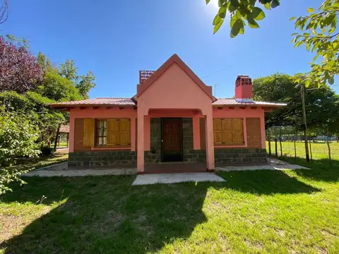 Venta Casa mas Galpon en Vista Flores , Tunuyan!