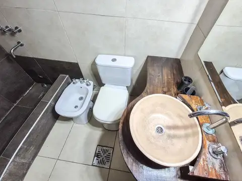 Depto Tipo Casa en Venta 50 años