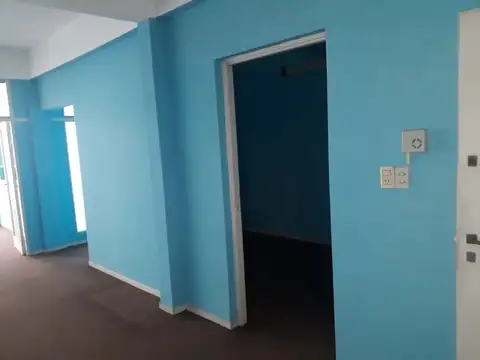 Oficina en Venta al Oeste