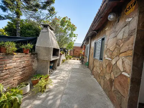 PH en Granadero Baigorria, Barrio Paraíso, Departamento 1 dormitorio a reciclar