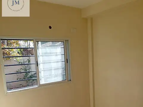 Departamento 3 ambientes con 1 baño