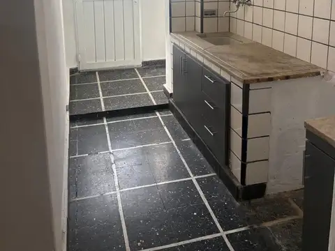 Depto Tipo Casa 3 ambientes con 1 baño