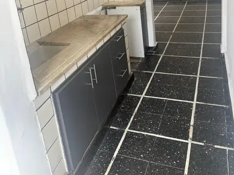 Depto Tipo Casa en Venta 72 años